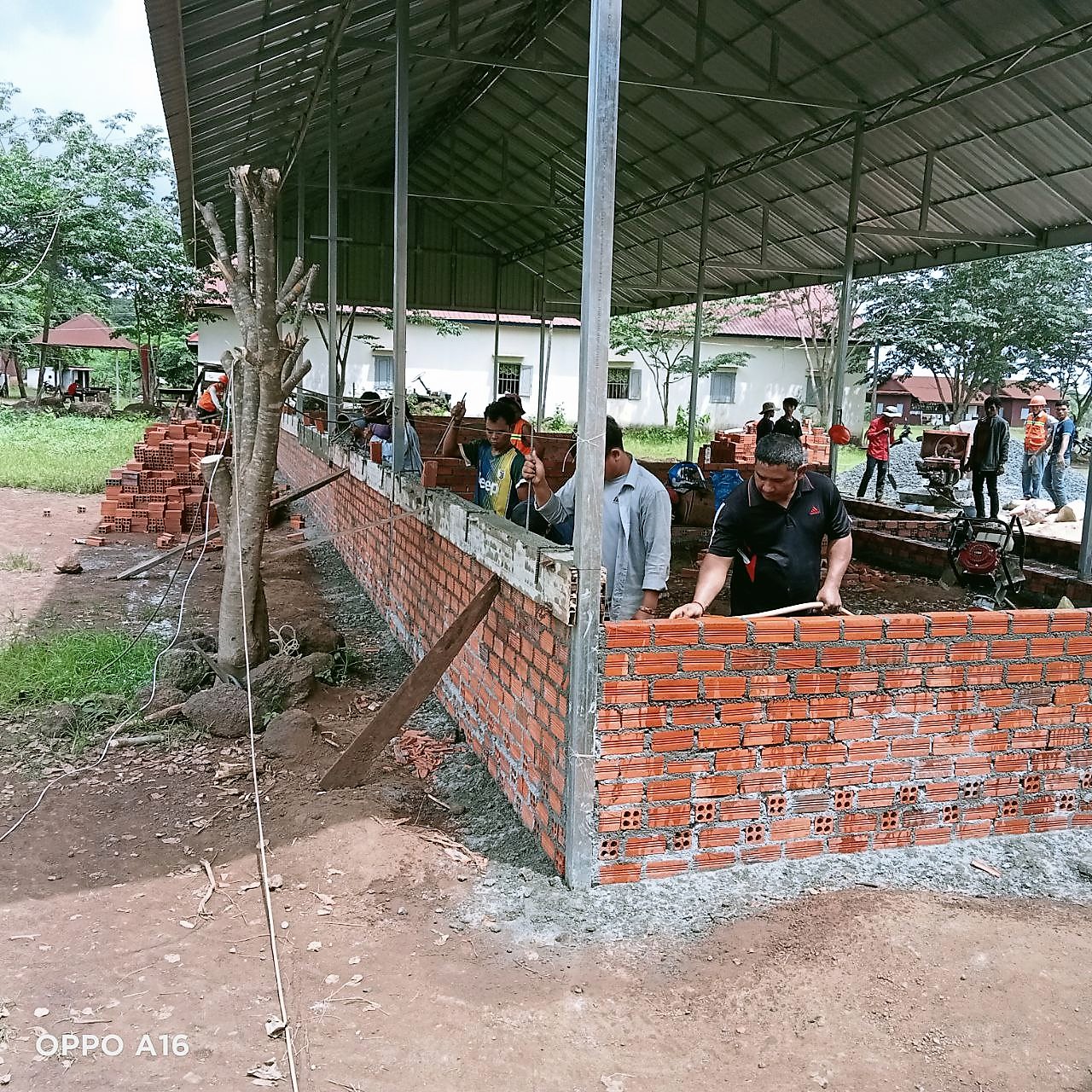 Renovation Schulhäuser in Kambodscha
